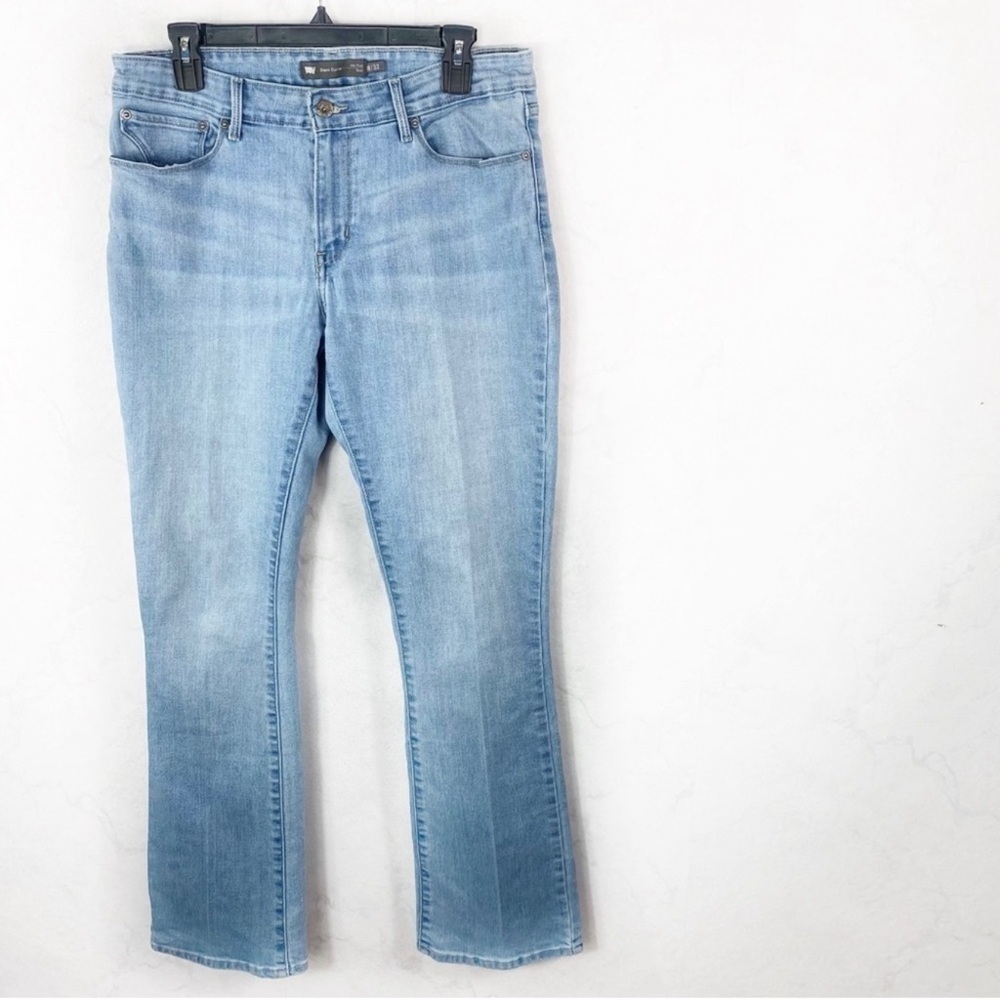 Levi's Women's Boot Cut Jeans in Light Blue